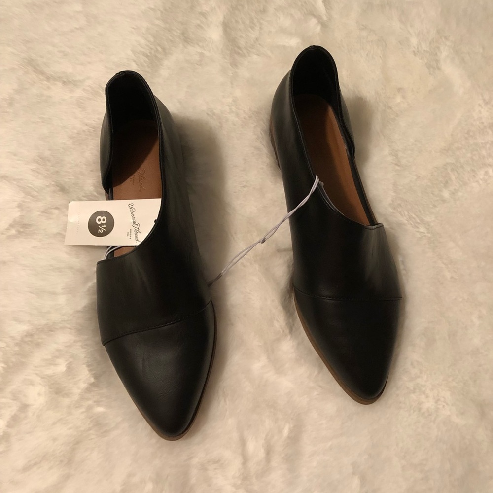 New with tags women’s booties